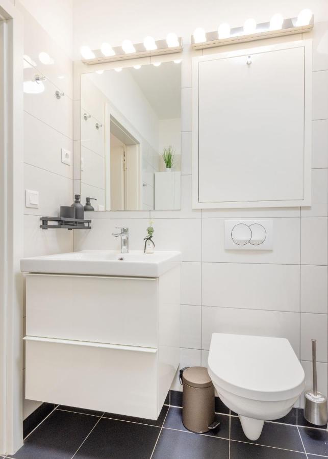 Feel Home Superior # Free Parking # Balcony # Ac 布达佩斯 外观 照片