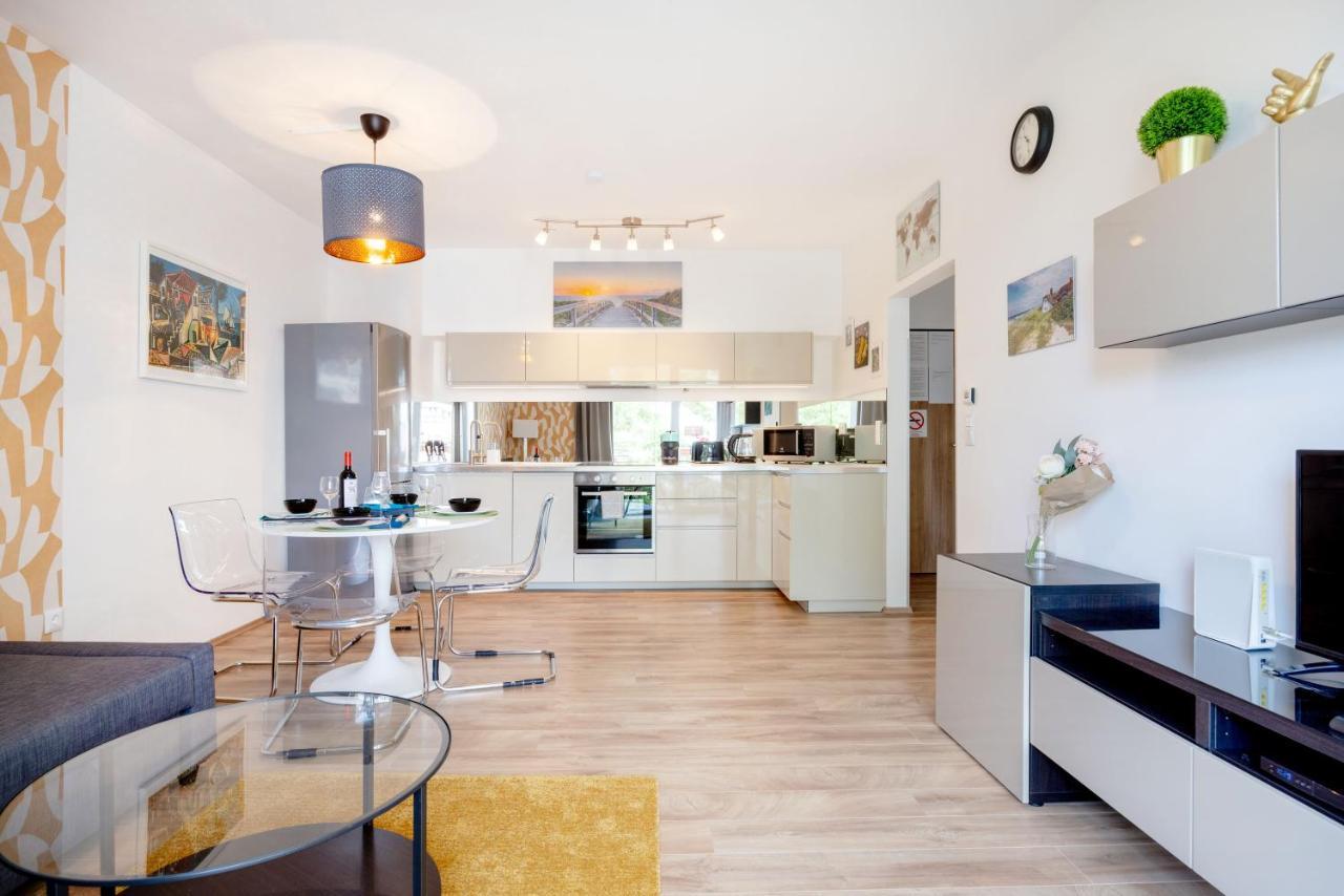 Feel Home Superior # Free Parking # Balcony # Ac 布达佩斯 外观 照片